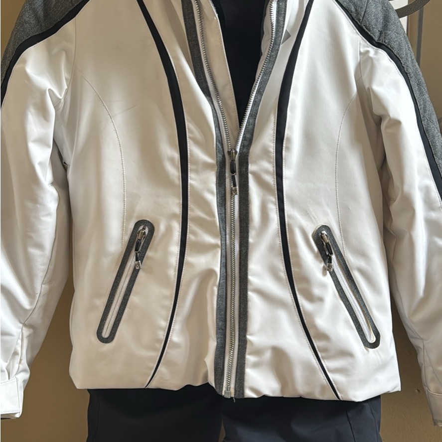 Obermeyer White And Gray Kids Ski Jacket And Black Ski Pants